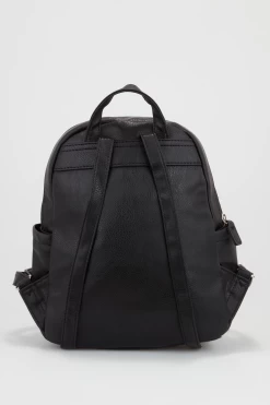 Travel Luggage Store -Travel Luggage Store 3209966 2