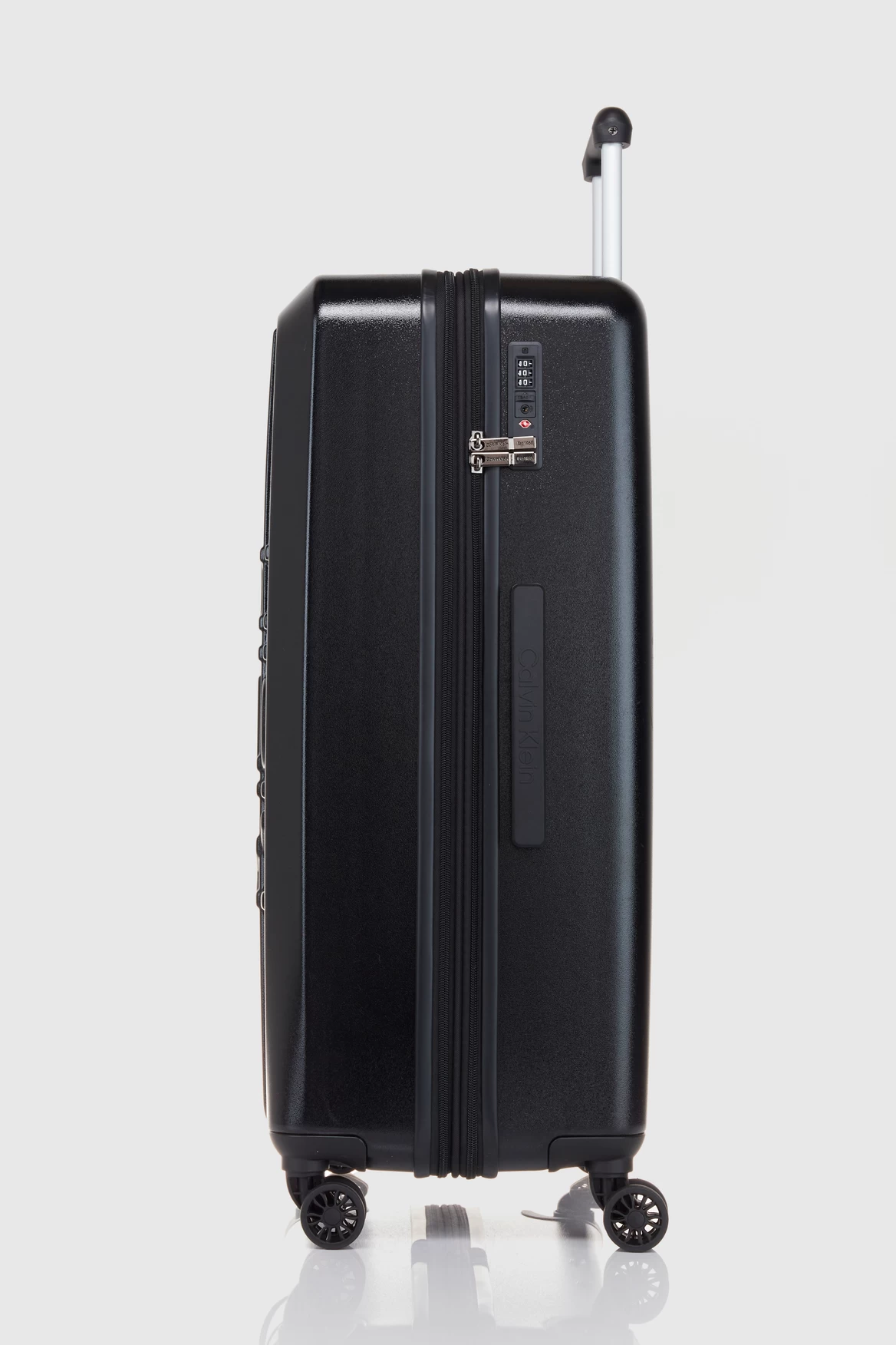 Calvin Klein Overlay 78cm Suitcase 2 Calvin Klein Overlay 78cm Suitcase - Image 2