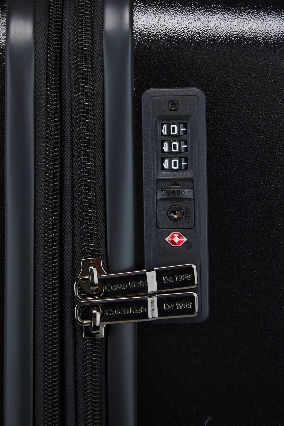 Calvin Klein Overlay 78cm Suitcase 7 Calvin Klein Overlay 78cm Suitcase - Image 7