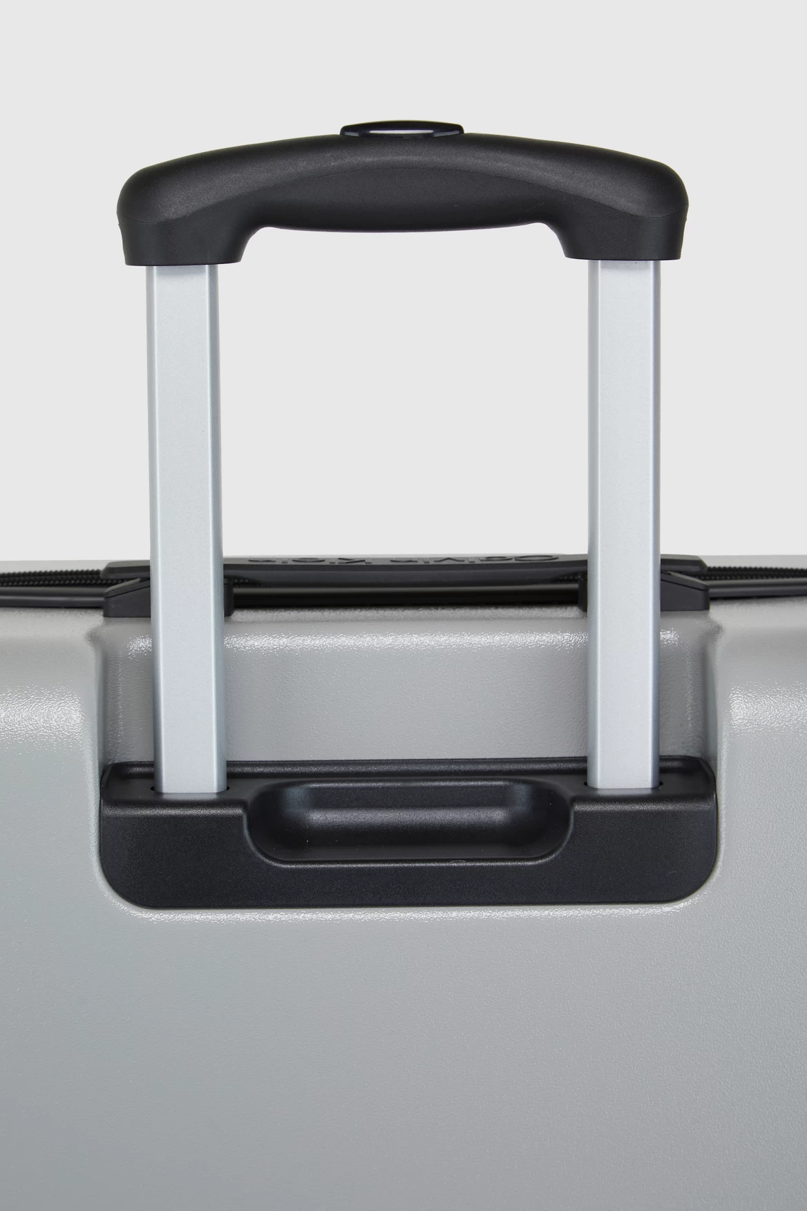 Calvin Klein Overlay 67cm Suitcase 8 Calvin Klein Overlay 67cm Suitcase - Image 8