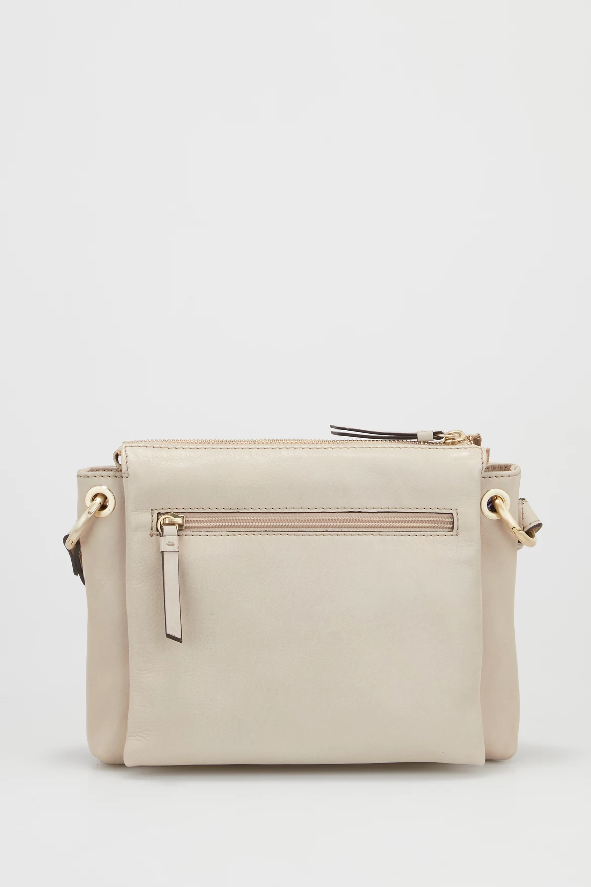 Guild Leather Crossbody Bag 2 Guild Leather Crossbody Bag - Image 2