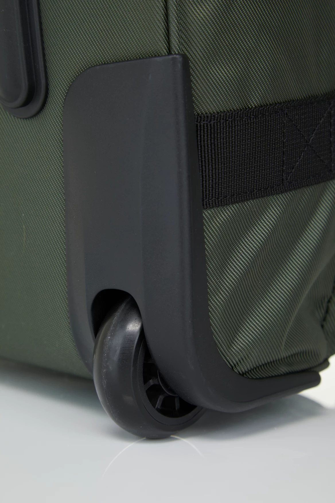 American Tourister 68cm Urban Track 8 American Tourister 68cm Urban Track - Image 8